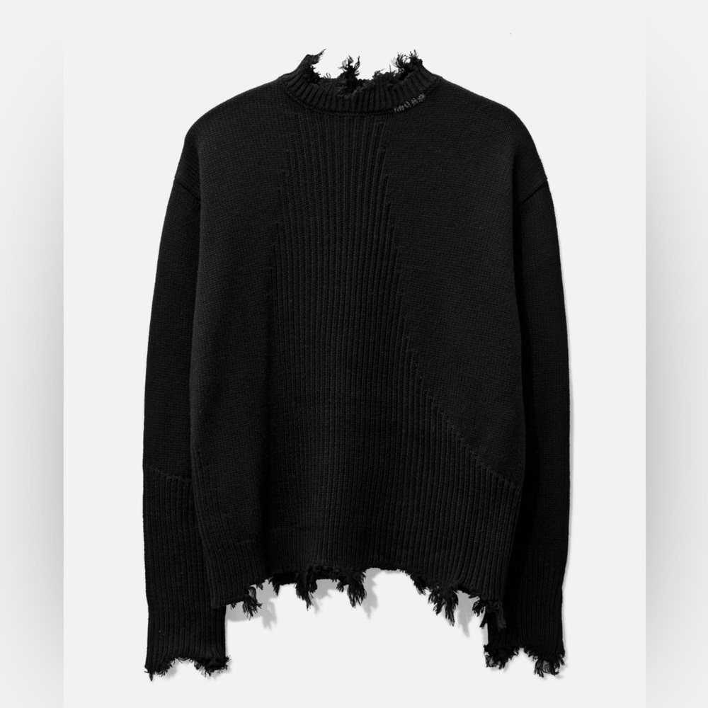 Brand: C2H4® (Los Angeles–based streetwear label) Men's Black Crewneck Sweater